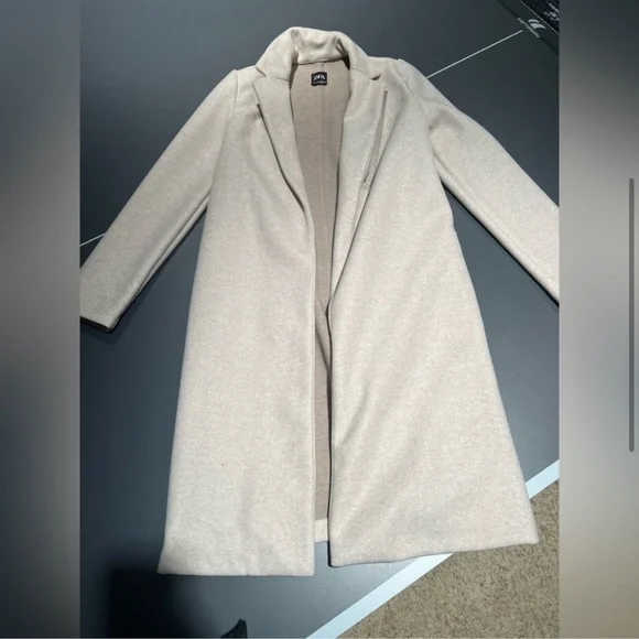 ZARA women's oversized wool blend trench coat 🧥 - Main Image